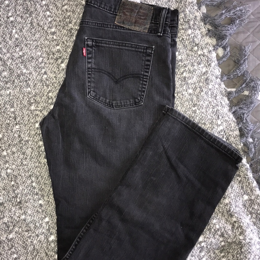 Men Levi’s straight Jeans